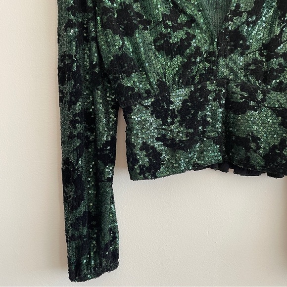 Maje sequin embroidered top green v neck balloon sleeve going out event party 1 - Picture 15 of 16